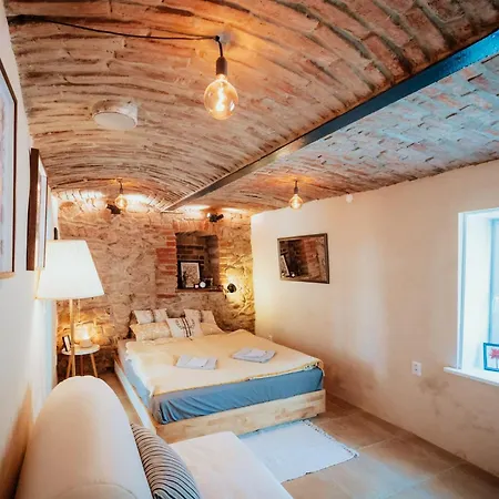 Harmonia Holiday home *